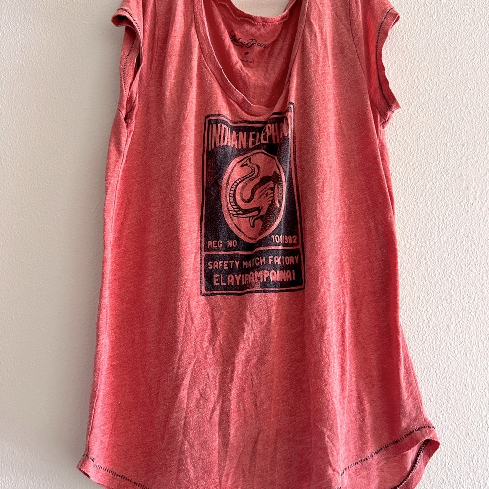 Lucy Brand relaxed fit elephant tee
